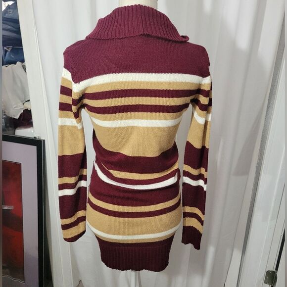 Love by Chesley knit sweater - Picture 3 of 10